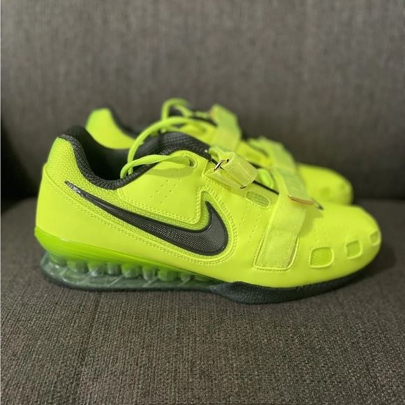 Nike Romaleos 2 Volt Green Weightlifting Shoes 476927-700 Size 12 - Picture 3 of 7